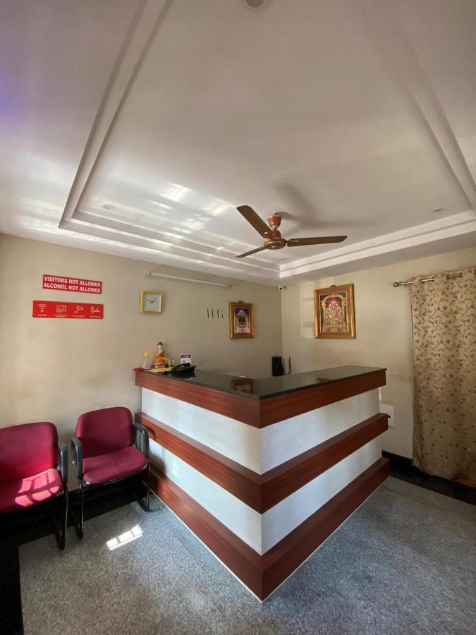 Hotel Renuka Visakhapatnam Ngoại thất bức ảnh